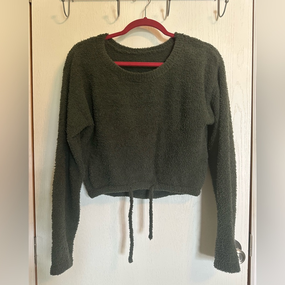 P’tula green fuzzy crop sweater